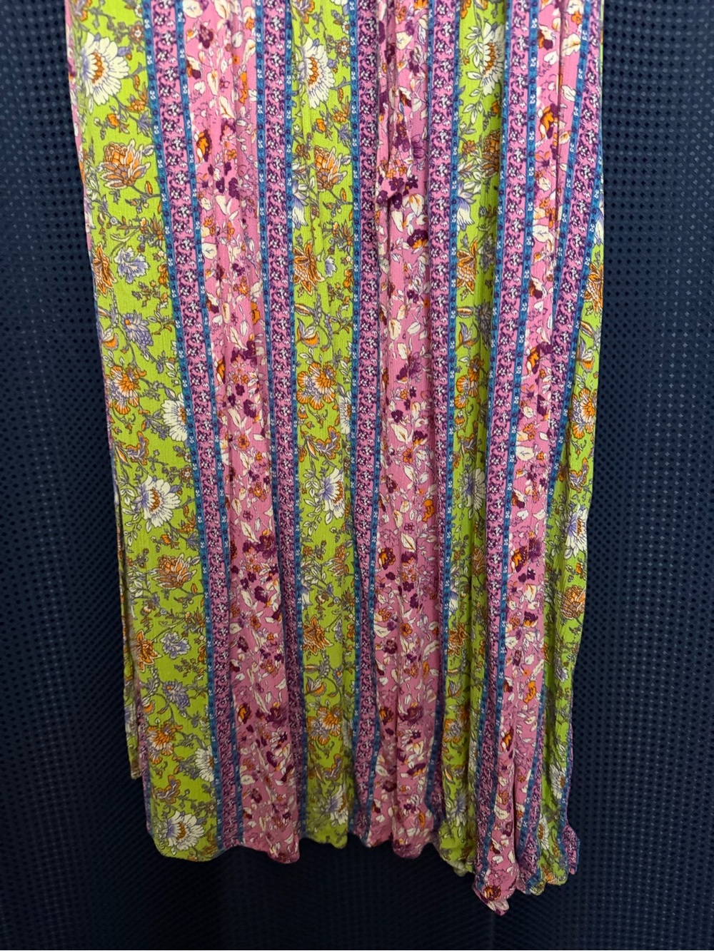 easel Pink & Lime Vertical Floral Maxi Dress - Picture 5 of 9